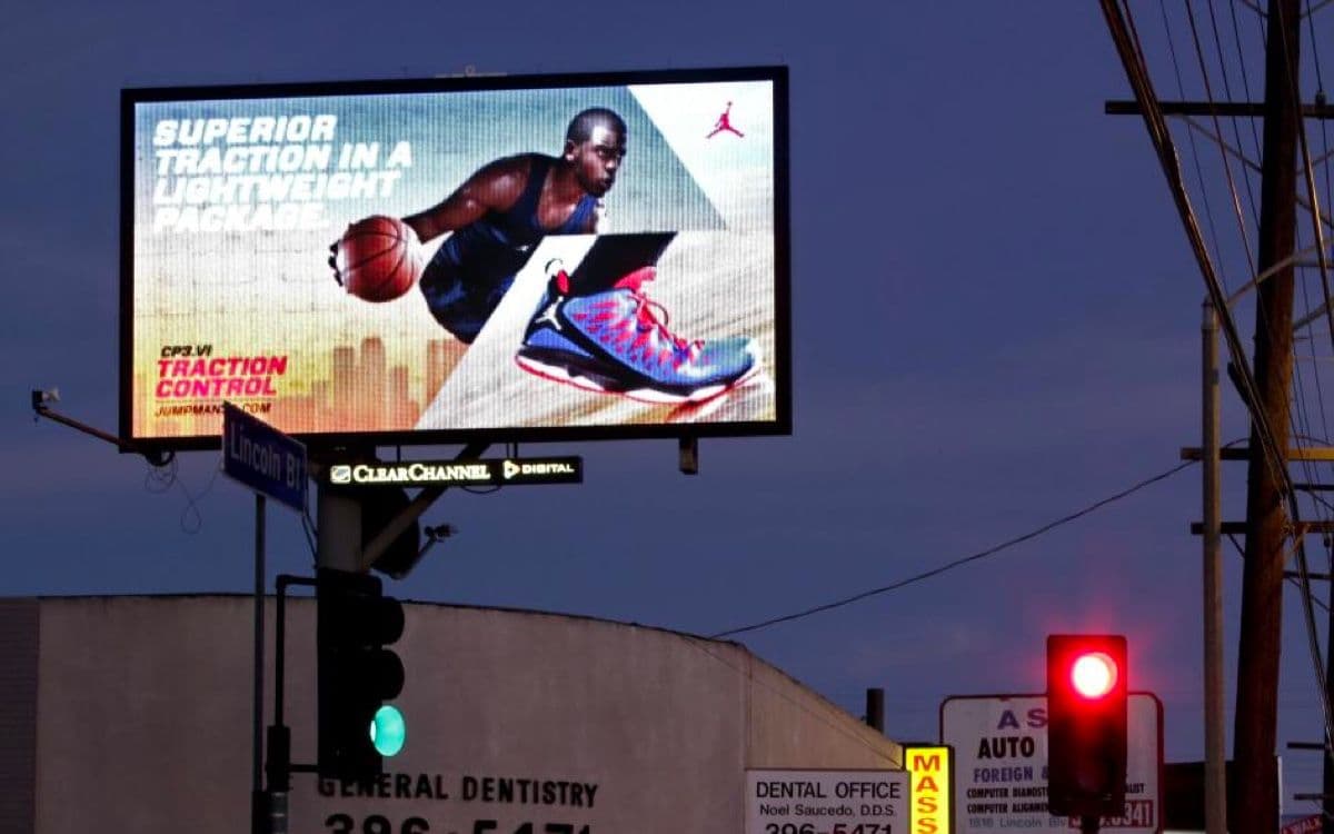 Gomti Nagar sample digital billboard